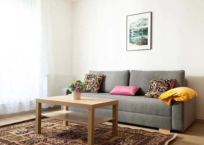 Shm With Ac And Teracce Appartement